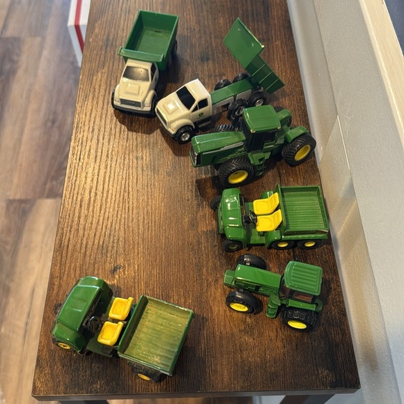 John Deere toddler truck lot of 6 toys - Picture 4 of 10